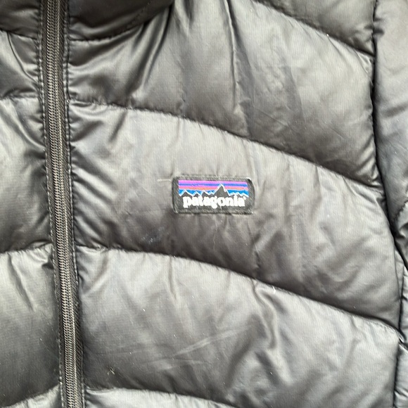 Patagonia Jacket - Picture 3 of 10